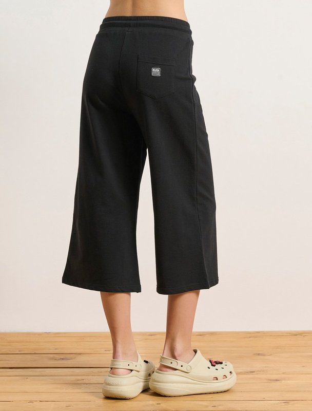 Bdtk woman's wide leg 7/8-null