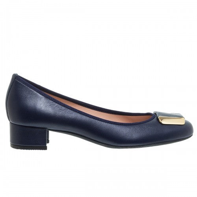 Mourtzi, Black, medium