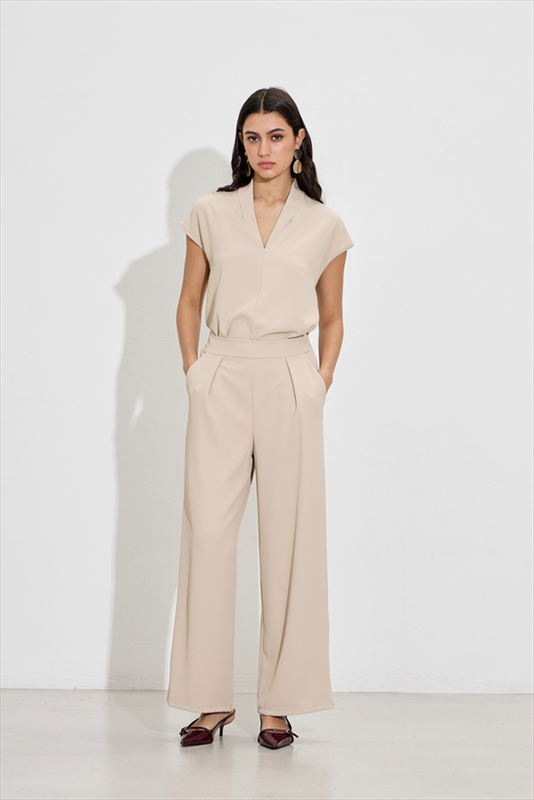 Trouser lightweight image number null