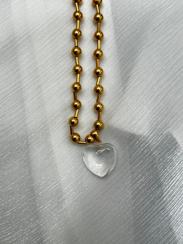 Heart necklace-null