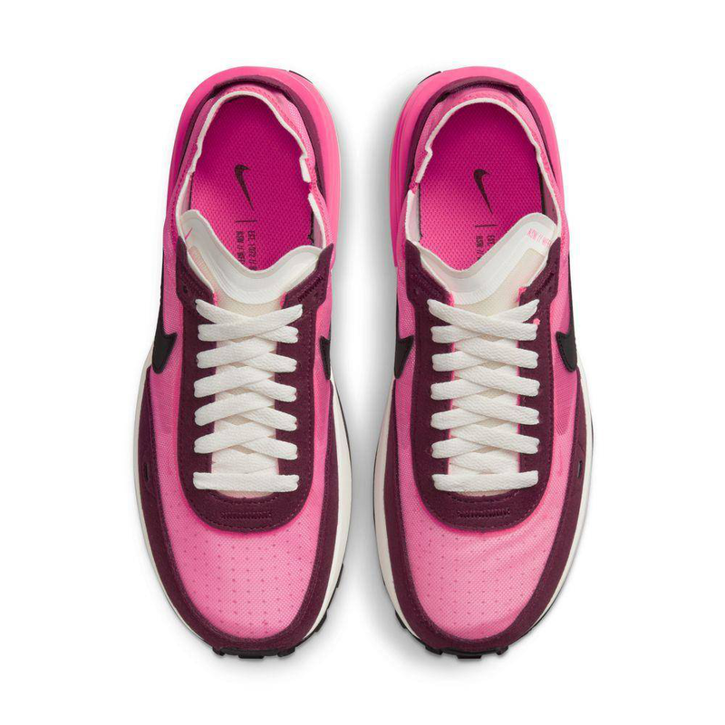 Nike womens waffle one image number null