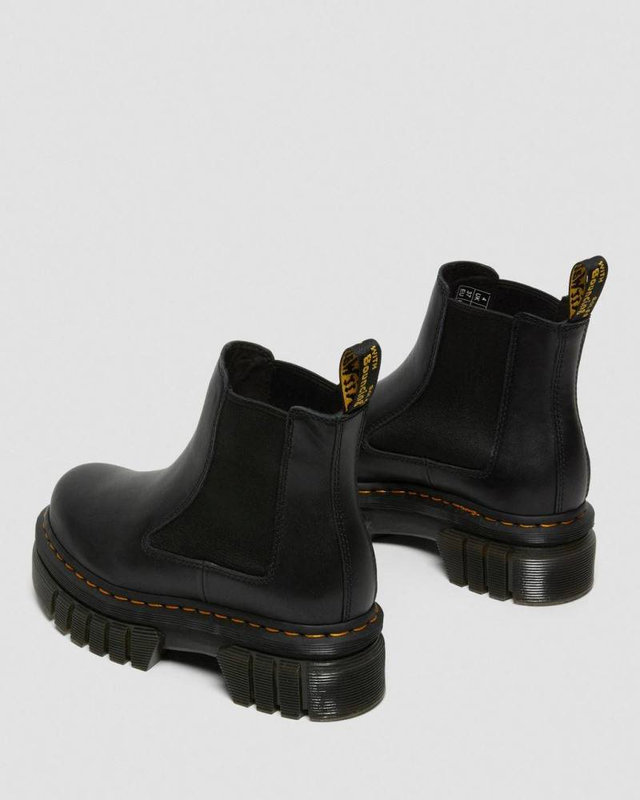 Dr. Martens audrick chelsea nappa lux shoes image number null