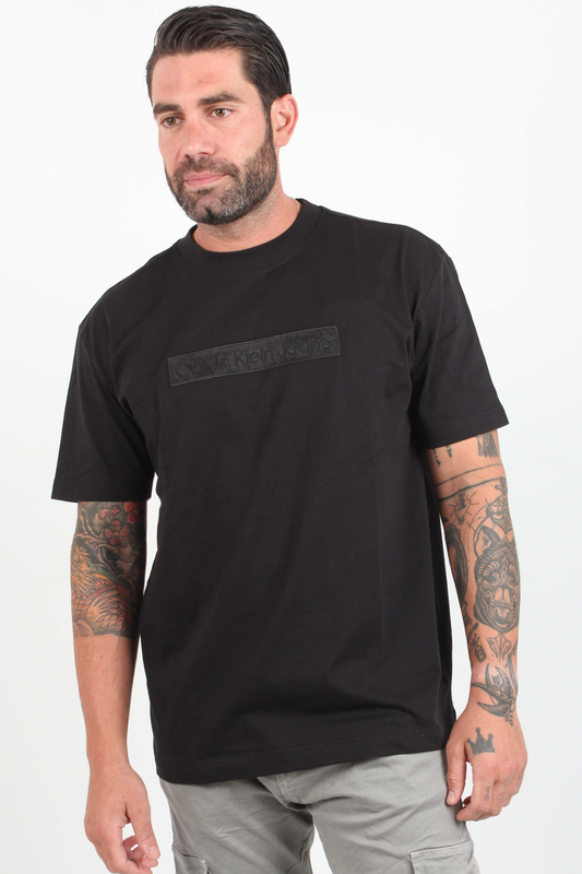 Embroidered box tee-null