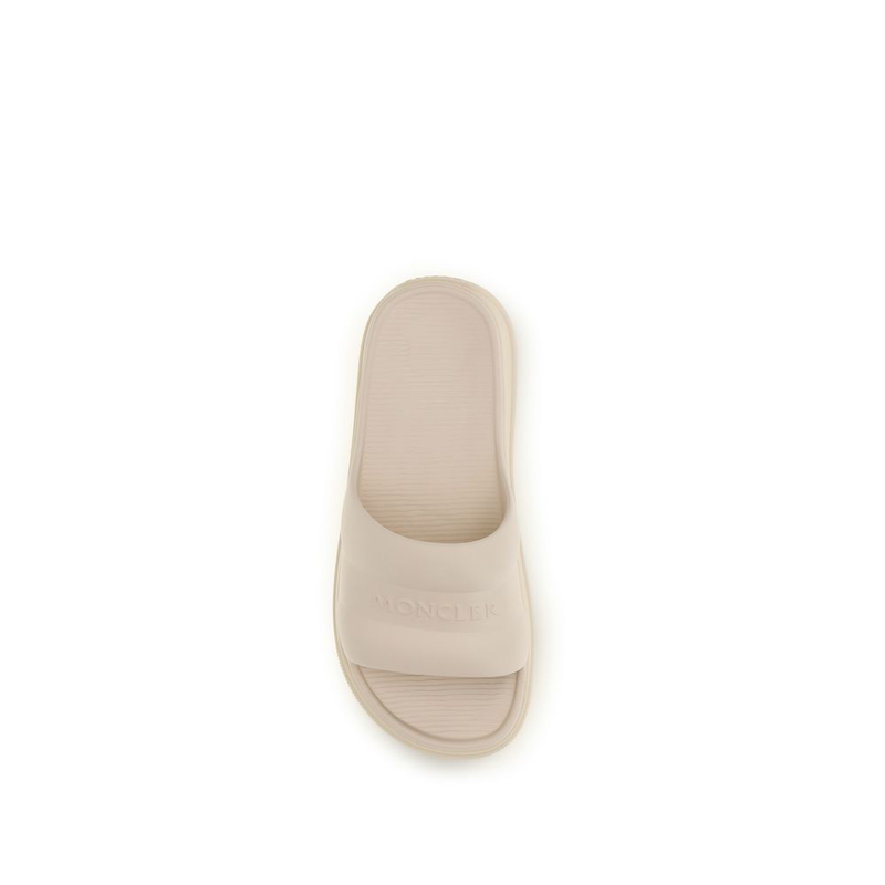 Beige rubber slippers-null