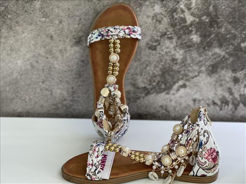 Flat floral print sandals image number null