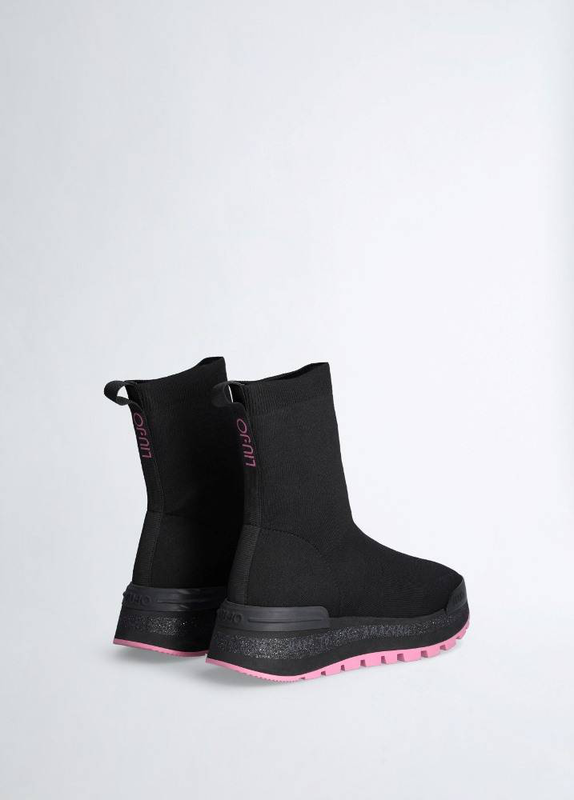 Amazing 09 - sneaker sock boot image number null