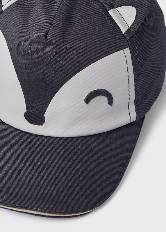 Felix hat-null