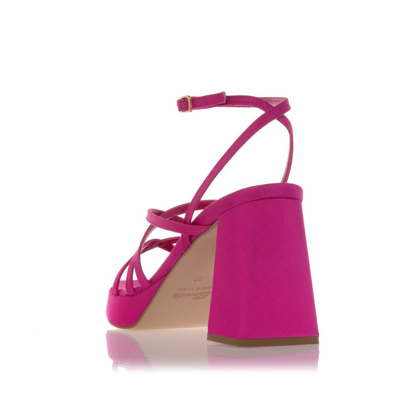 Sante sandals image number null