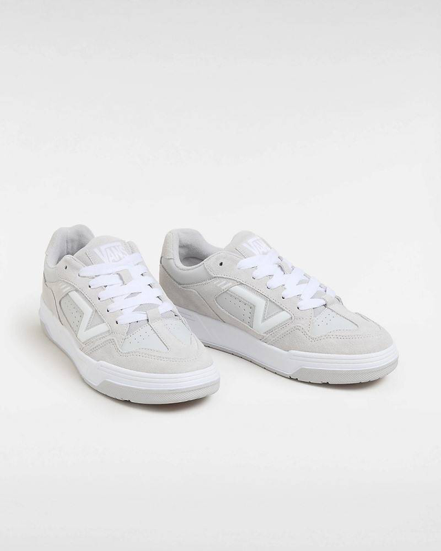 Vans upland shoe image number null
