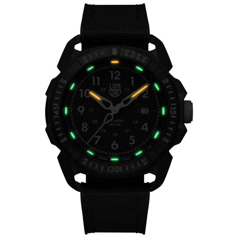 Blue resin sport watch-null