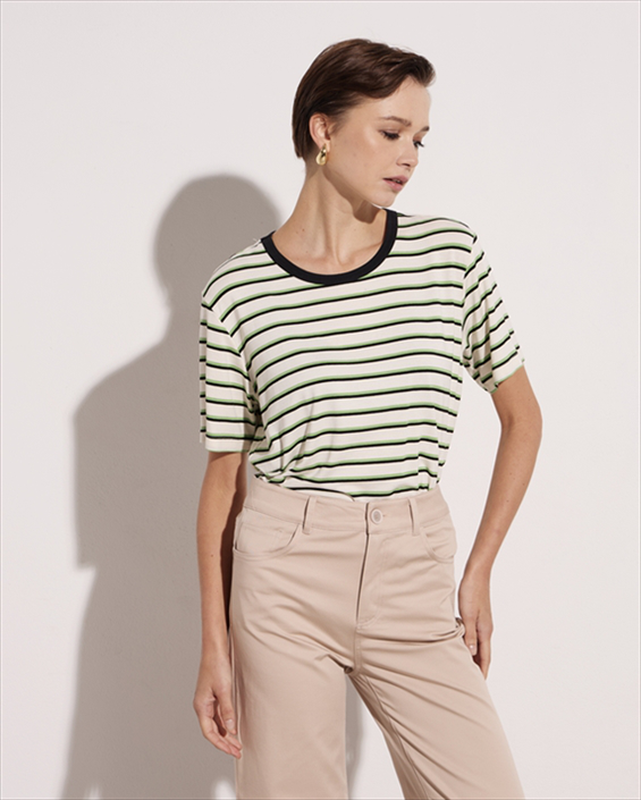 T-shirt stripes-null