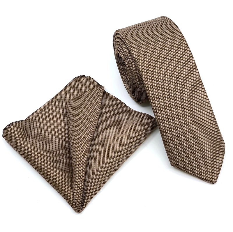 Textured wide tie with handkerchief-null