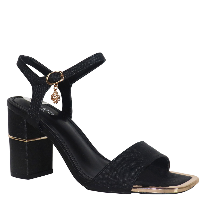 Migato &gamma;&upsilon;&nu;&alpha;&iota;&kappa;&epsilon;ί&omicron; &pi;έ&delta;&iota;&lambda;&omicron;-null