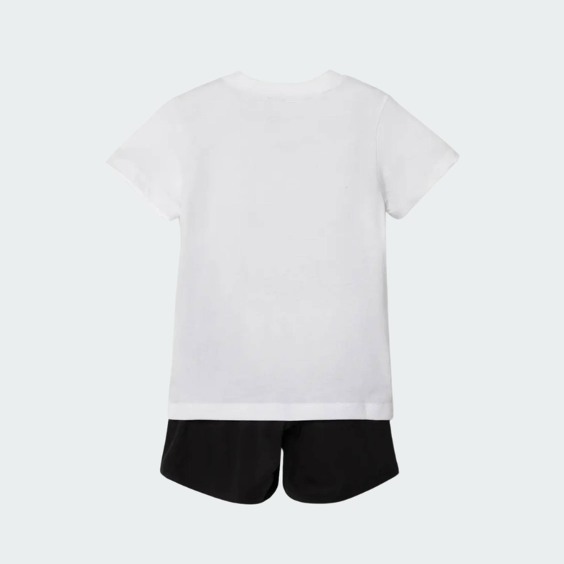 Infants linear set-null