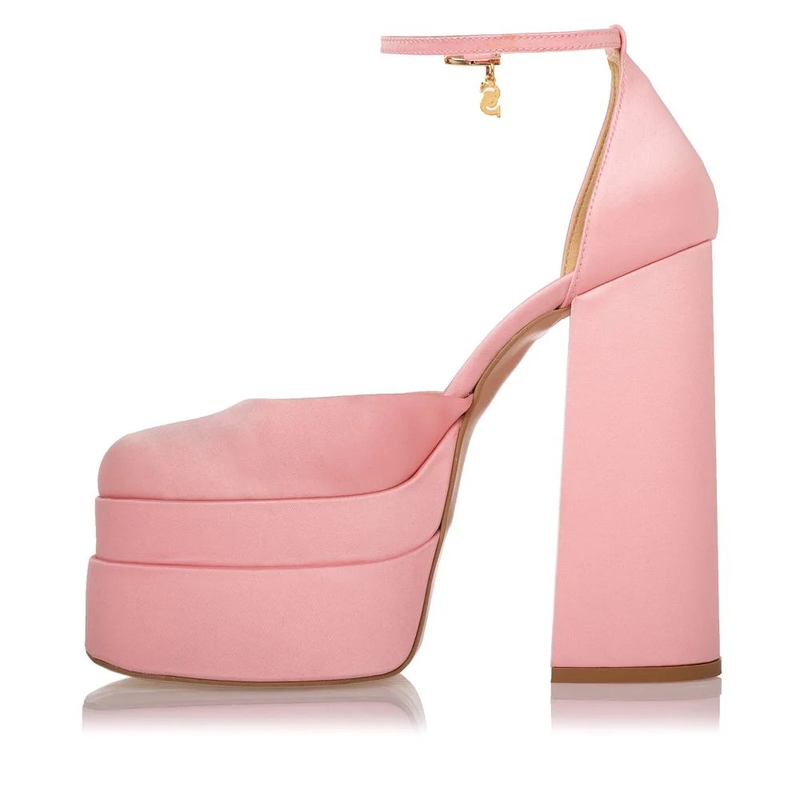 Sante sandals image number null