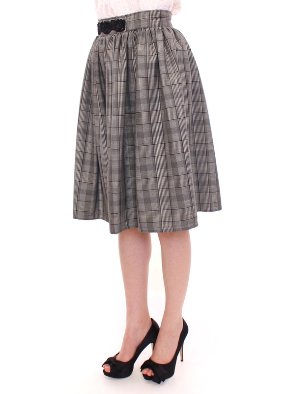 Gray checkered wool shorts skirt-null