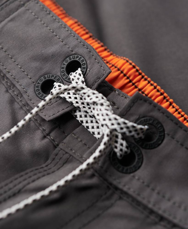 Sportswear logo 19" boardshort image number null