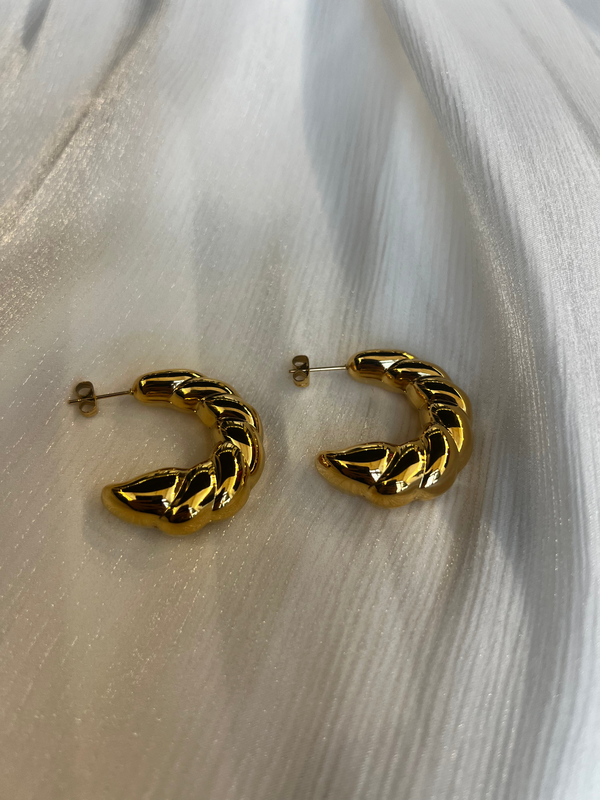 "alora" earrings-null