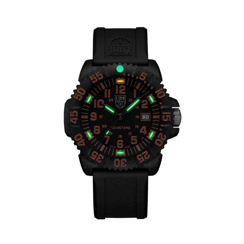 Black resin sport watch-null