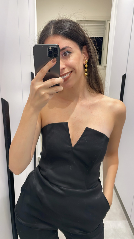 Earrings-null