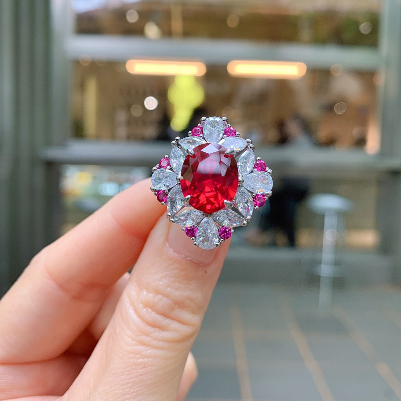 Cubic zircon ring red image number null