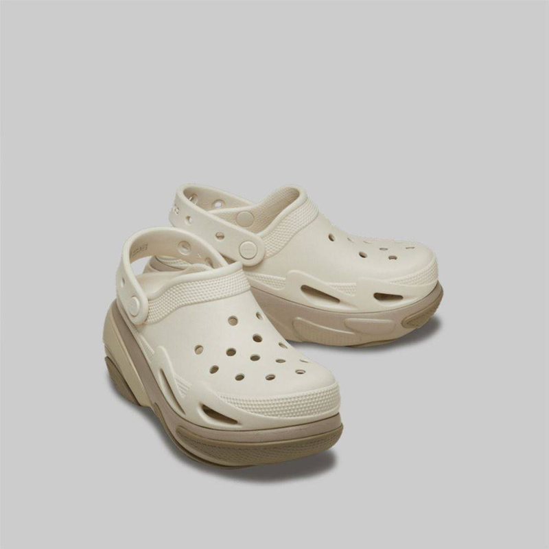 Bubble crush clog-null