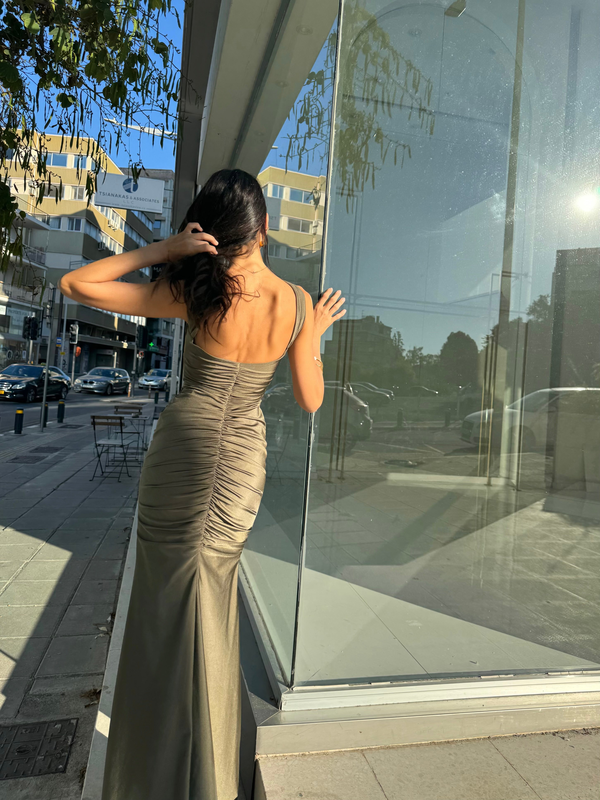 Theom designs &ldquo;eleftheria&rdquo;-null