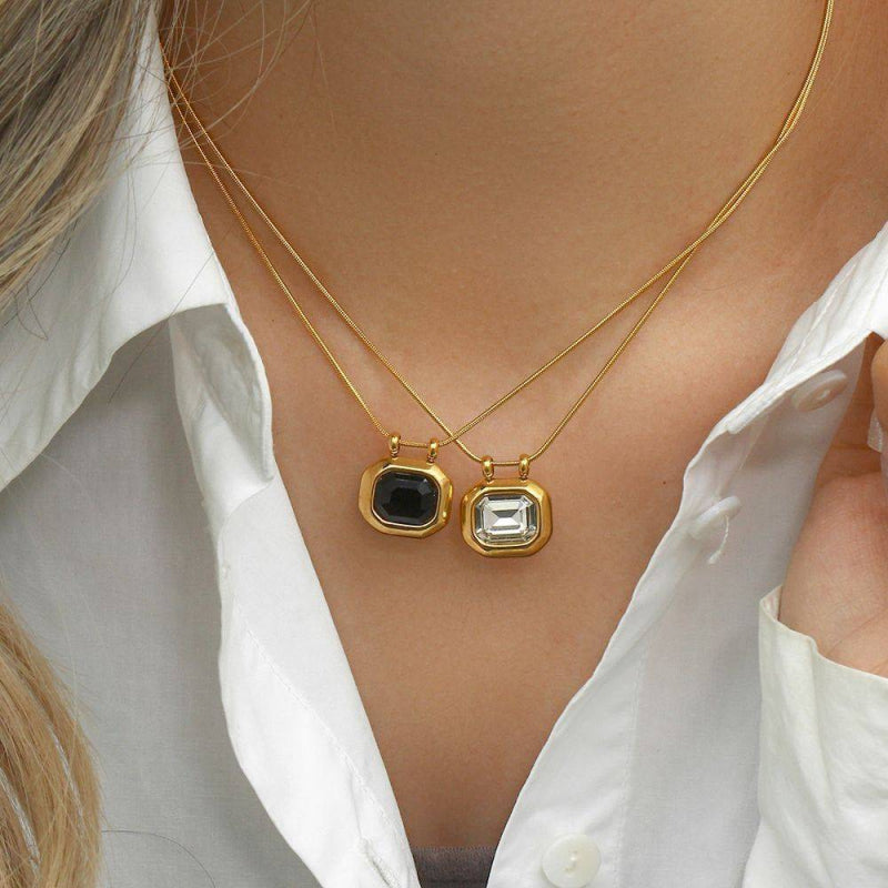 {"en":"zircon stone necklace","el":"zircon stone necklace"}-null