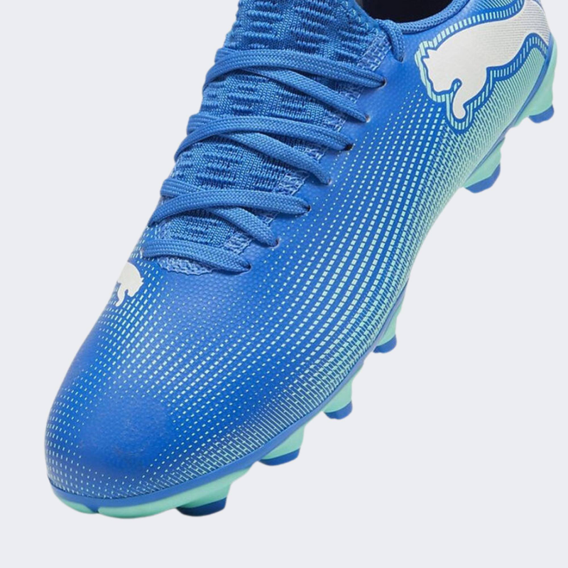 Boys football shoes-null