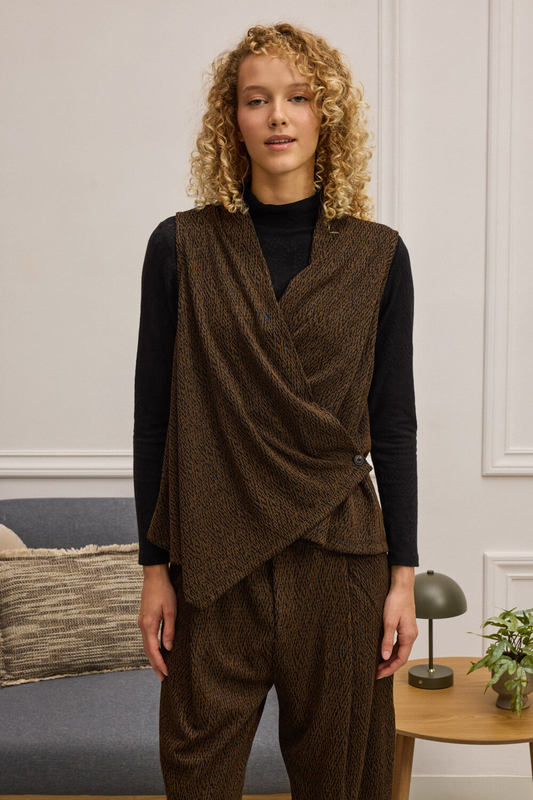 Achara asymmetrical printed croise vest-null