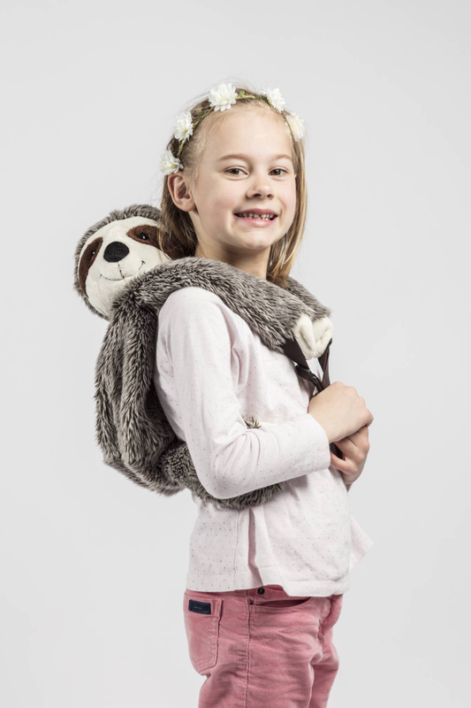 Backpack sloth image number null