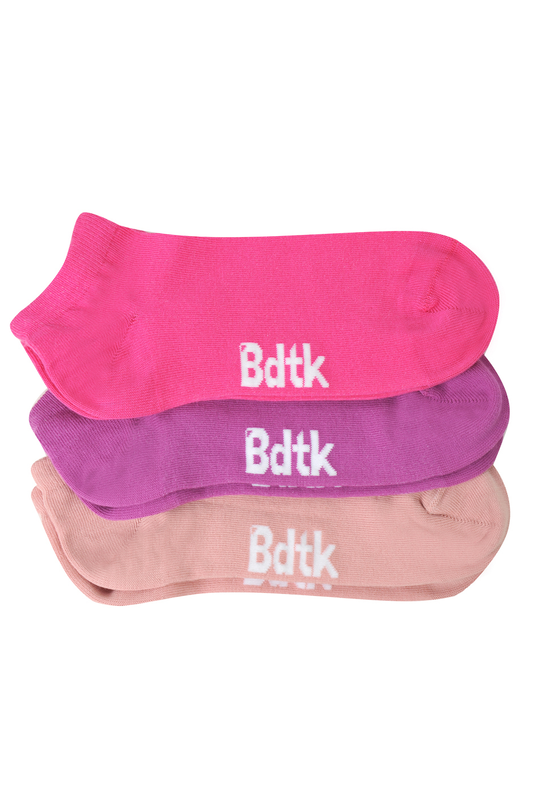 Xsoc_wos ghost sock 3pack_#80% co 3% po 17% ea-null