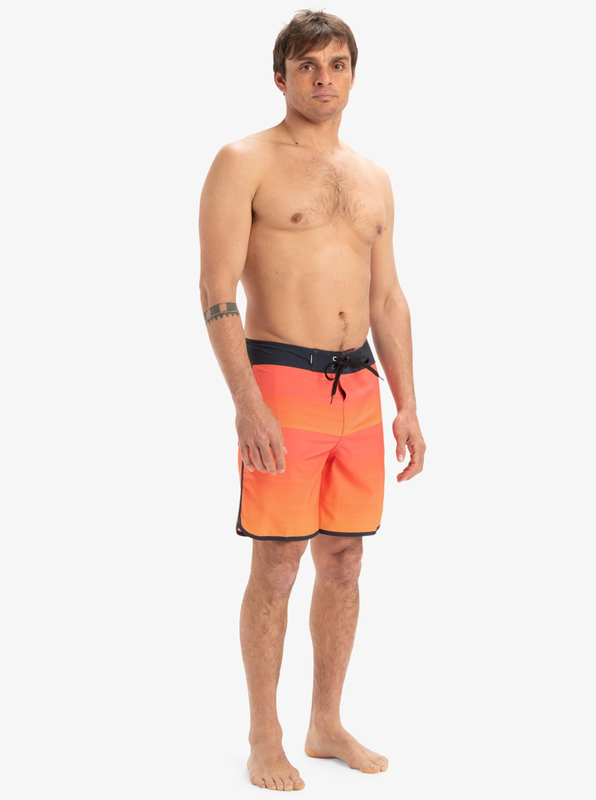 Quiksilver men's swimwear surfsilk scallop 18 boardshort-null