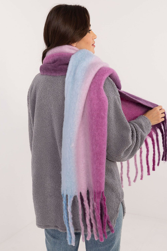 Shawl at image number null