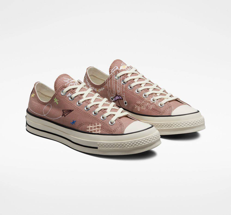 Chuck 70 embroidery low-null