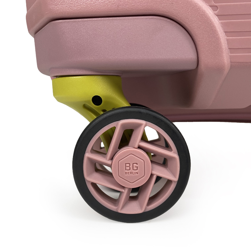 Product image: Bg berlin - zip² medium size (4 wheel), double security zipper, 69cm/26in luggage / suitcase-null