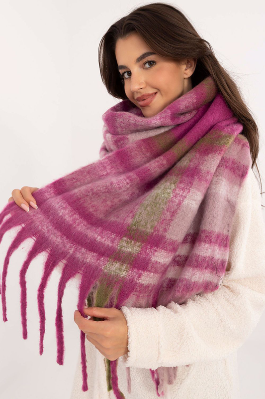 Shawl at image number null