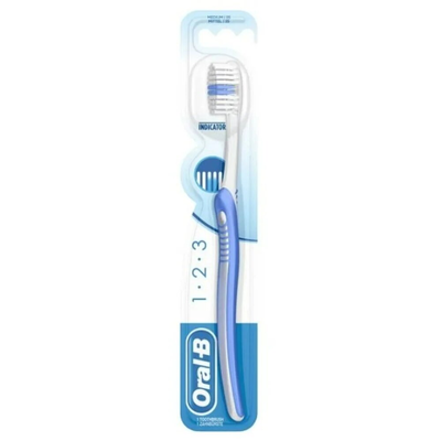 Oral b indicator 35 medium toothbrush, , medium