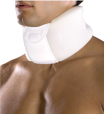 Anatomichelp 0400 cervical collar low density, one size, , medium