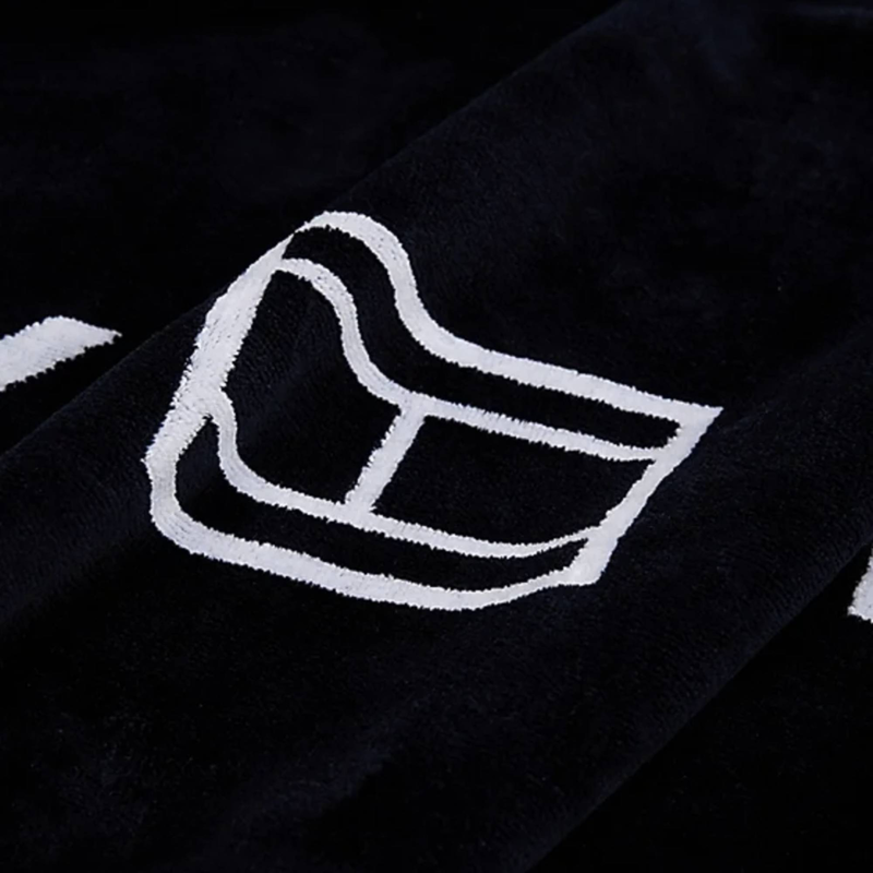 Towel-null