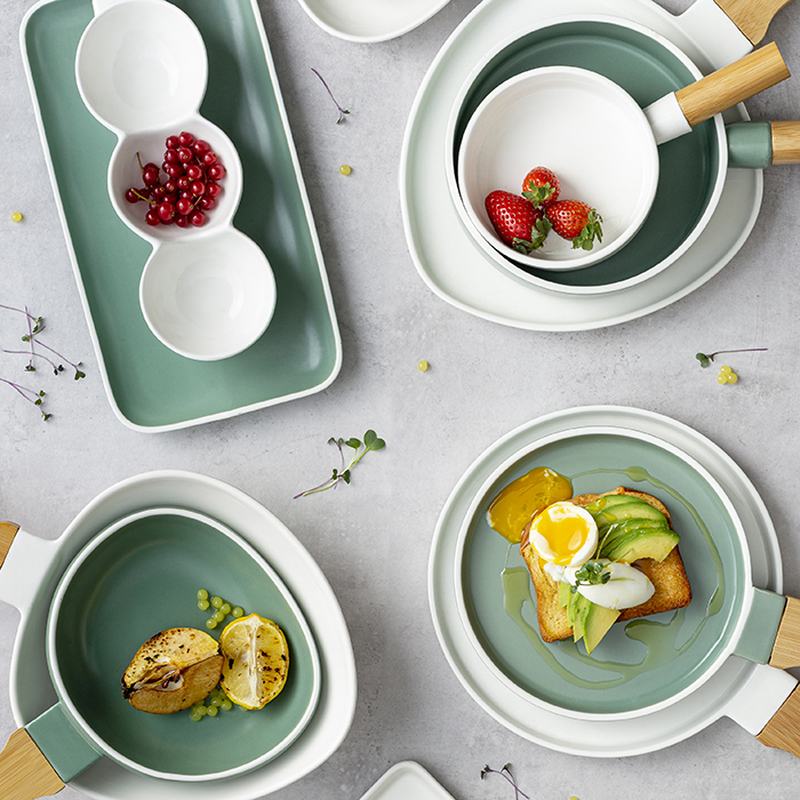 Nava terrestrial serving plate green-null