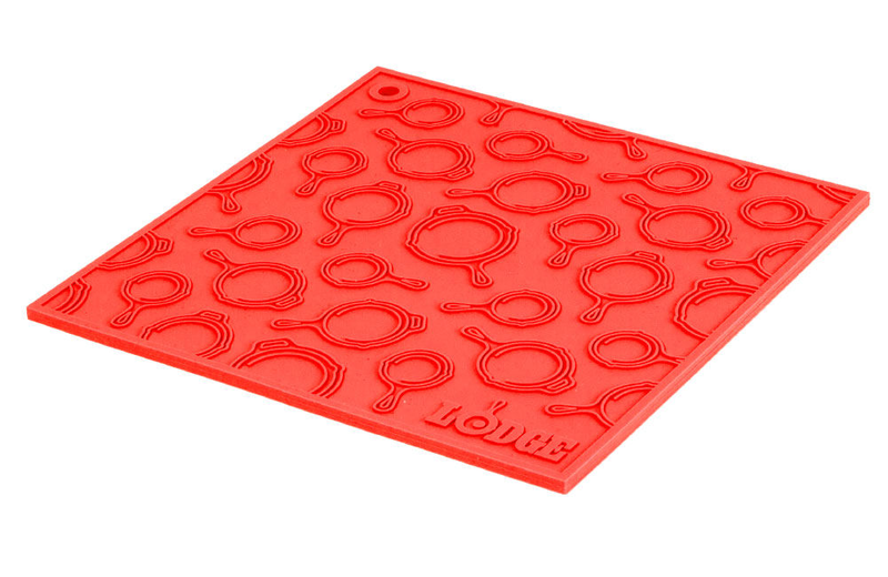 Lodge red square silicone base, , medium image number null