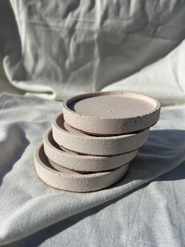 Stone-textured round coaster set (4), , medium-null