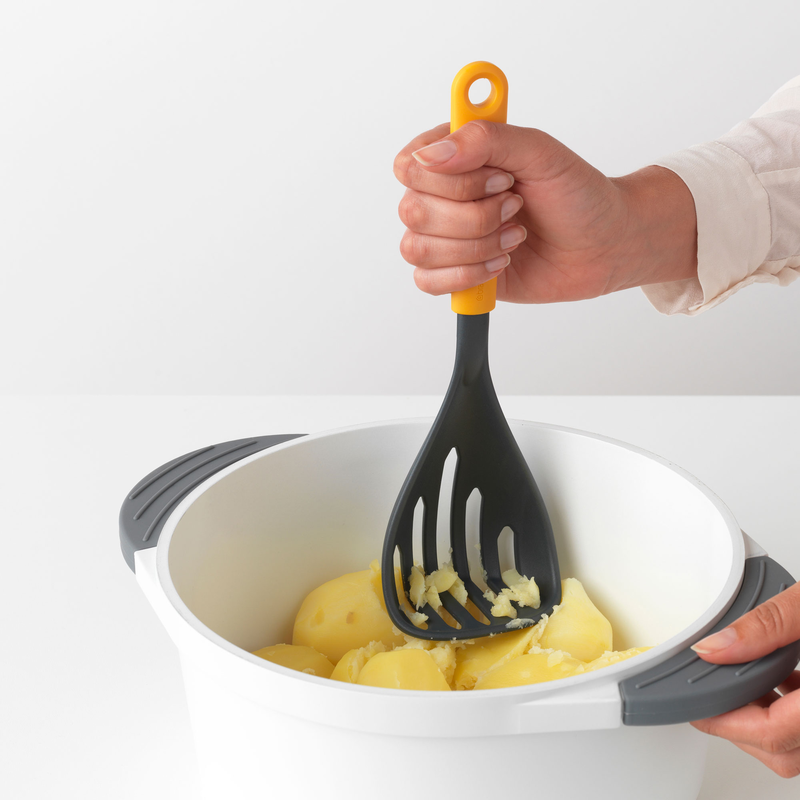 Brabantia potato masher plus spoon, tasty+ - honey yellow, , medium-null