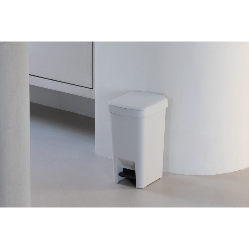 Brabantia step up &kappa;&alpha;&delta;&omicron;&sigmaf; &pi;&epsilon;&nu;&tau;&alpha;&lambda;  10l - &alpha;&nu;&omicron;&iota;&chi;&tau;&omicron; &gamma;&kappa;&rho;&iota;, , medium-null