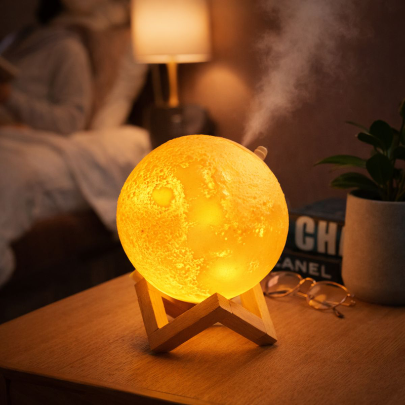 3d moon lamp &upsilon;&gamma;&rho;&alpha;&nu;&tau;ή&rho;&alpha;&sigmaf; & &nu;&upsilon;&chi;&tau;&epsilon;&rho;&iota;&nu;ό &phi;&omega;&tau;&iota;&sigma;&tau;&iota;&kappa;ό led &sigma;&epsilon; &sigma;&chi;ή&mu;&alpha; &phi;&epsilon;&gamma;&gamma;&alpha;&rho;&iota;&omicron;ύ 14cm &mu;&epsilon; &xi;ύ&lambda;&iota;&nu;&eta; &beta;ά&sigma;&eta;, , medium-null