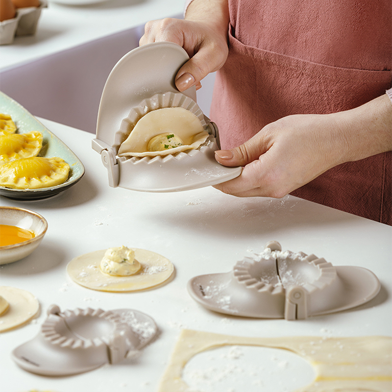 Nava misty plastic dumpling mold-press 15cm image number null