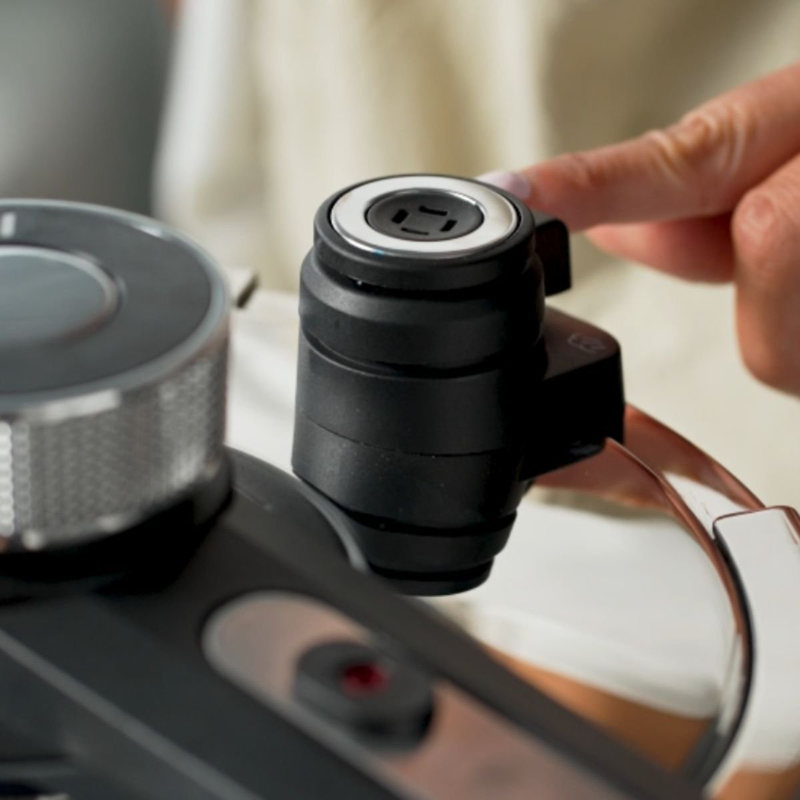 Izzy &chi;ύ&tau;&rho;&alpha; &tau;&alpha;&chi;ύ&tau;&eta;&tau;&alpha;&sigmaf; gourmet 7l 24cm &mu;&epsilon; &tau;&rho;&iota;&pi;&lambda;ό &pi;ά&tau;&omicron; & 2 &rho;&upsilon;&theta;&mu;ί&sigma;&epsilon;&iota;&sigmaf; &pi;ί&epsilon;&sigma;&eta;&sigmaf; inox, , medium-null