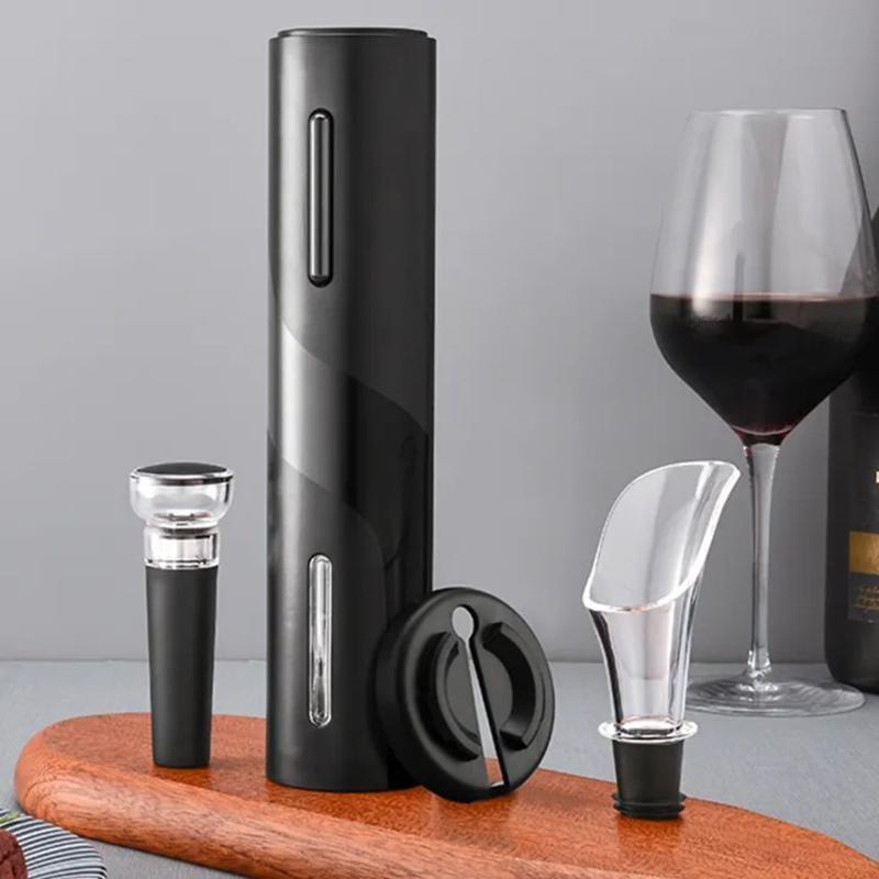 Electric wine opener with batteries, , medium-null