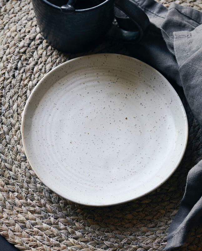 Pion cake plate grey/white image number null